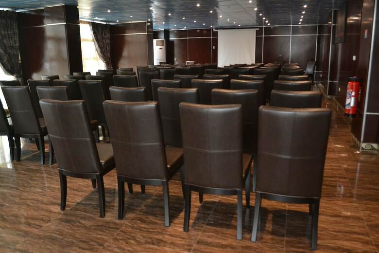 Noubou International Hotel
