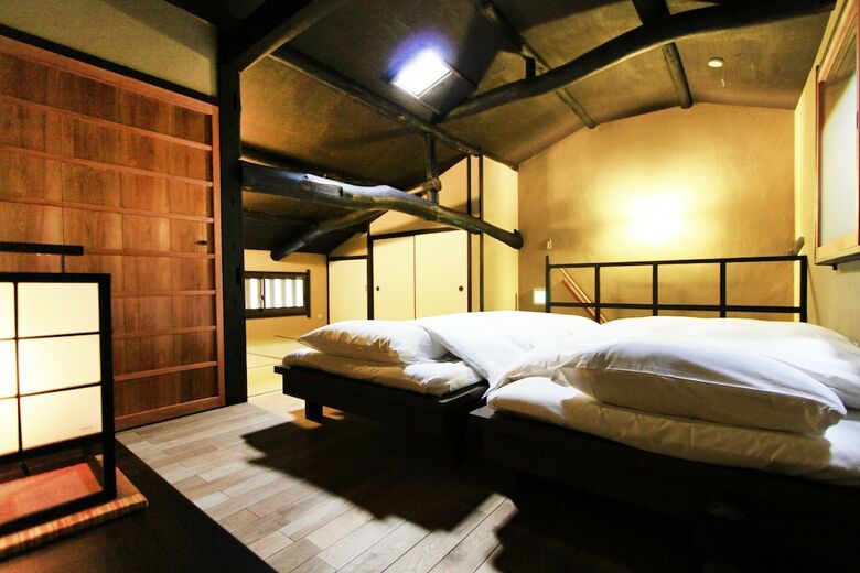 Yamanaka Guest House