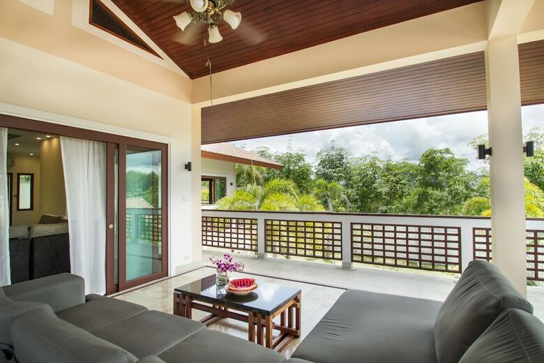 Aonanta Pool Villas