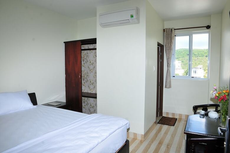 Tung Huong Hotel