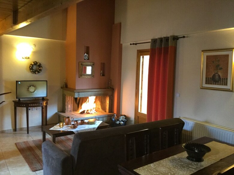 Hotel Odos Oneiron