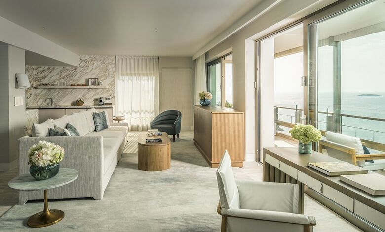Four Seasons Astir Palace Hotel Athens