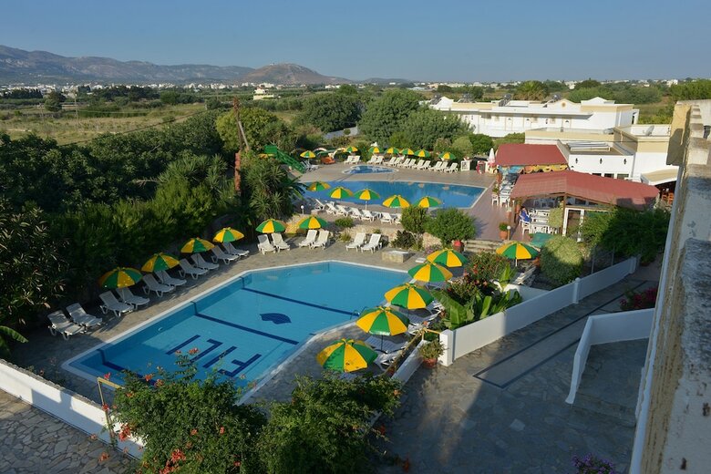 Aparthotel Fili Hotel Apartments