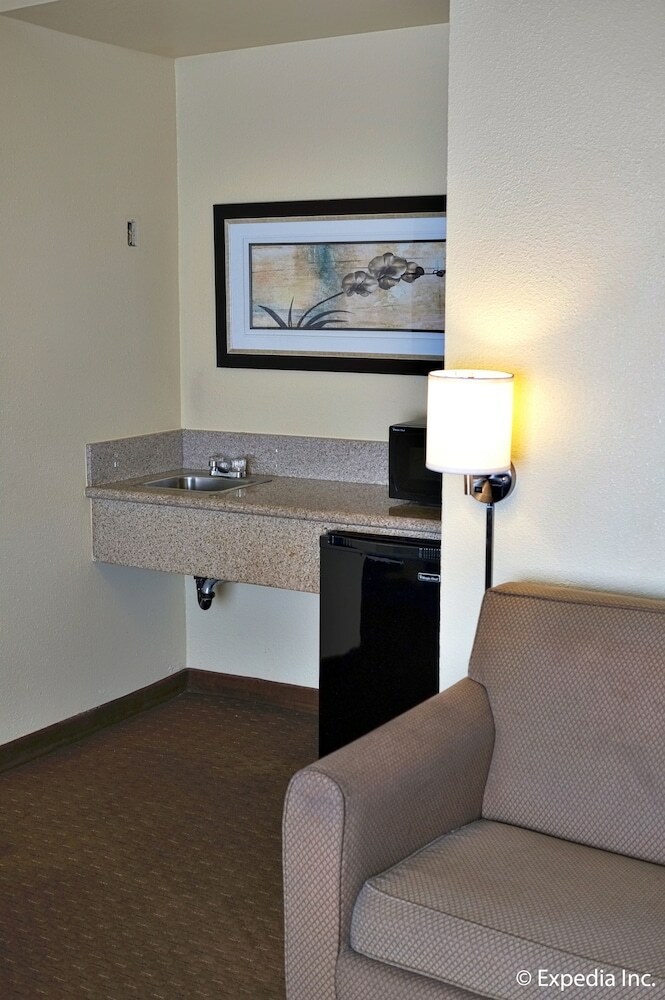Motel Key Inn & Suites