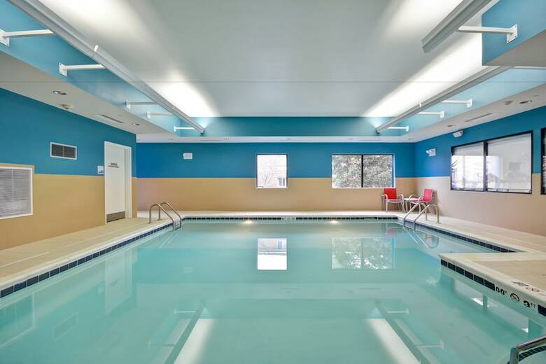 Hotel Holiday Inn Express Evansville
