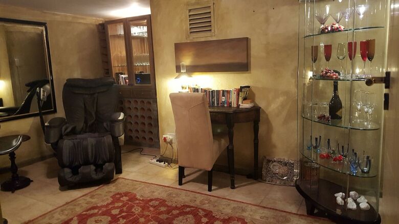 Hotel Kumbaya House