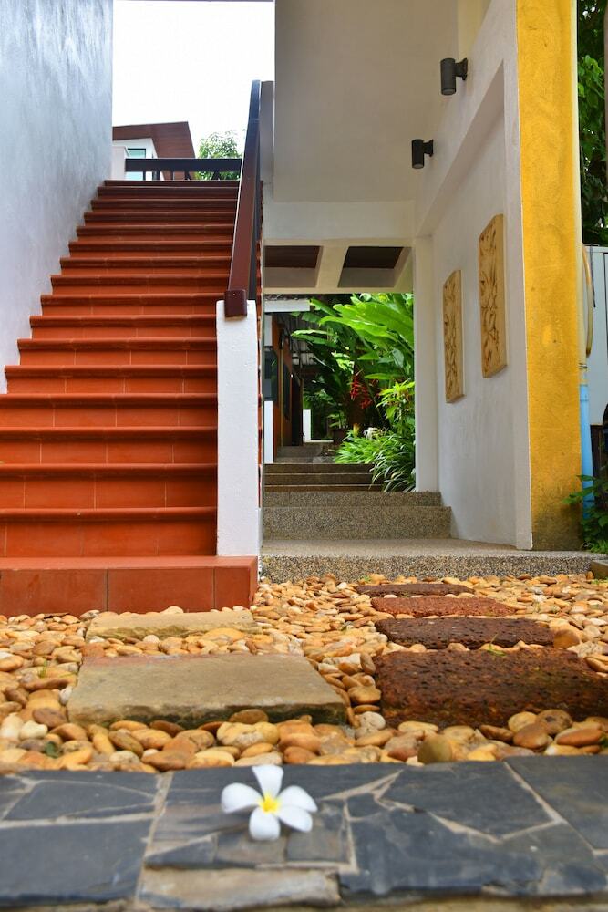 Hotel Oyo 936 Samui Mekkala Resort