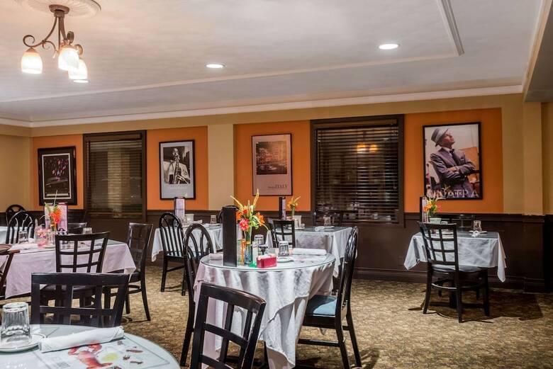 Hotel Ramada By Wyndham Middletown Newport Area