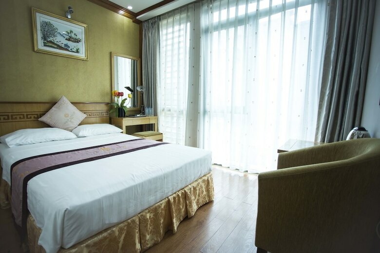 New Lotus Hotel