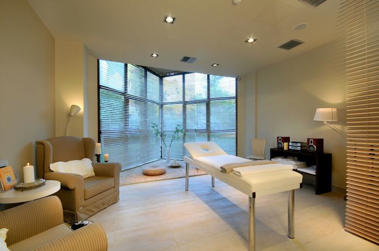 Aparthotel Polyastron Place Hotel & Spa