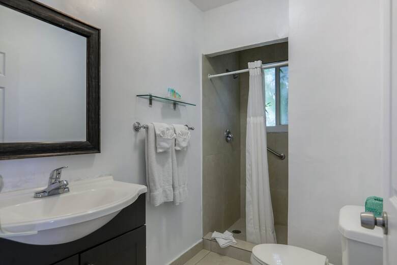Oceanside Boutique Hotel - Hollywood