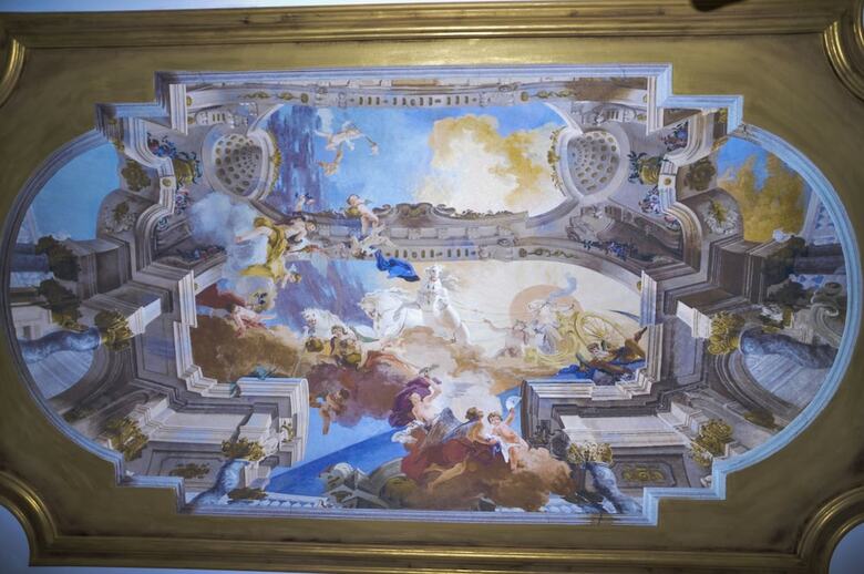 Roel Residence Apartments