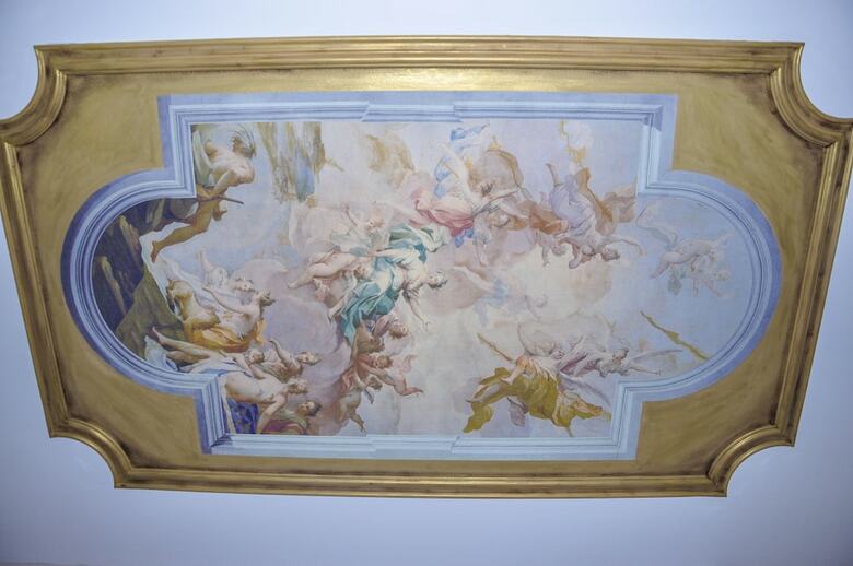 Roel Residence Apartments