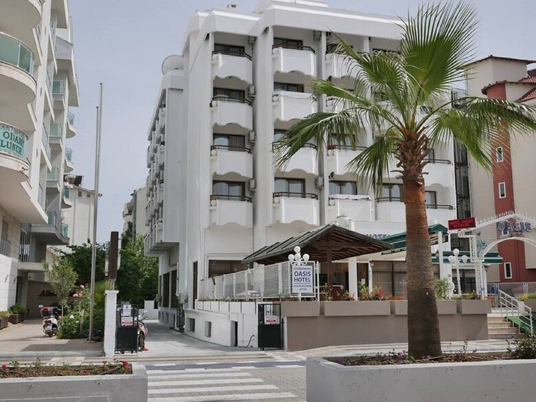 Hotel Oasis Otel