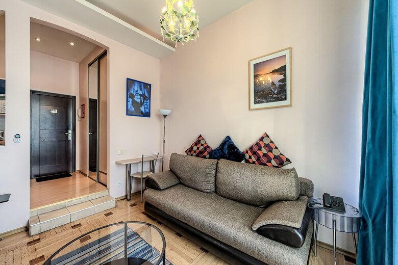 Hotel Oksanas Nevskiy 64