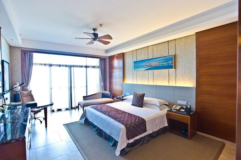 Country Garden Golden Beach Spring Hotel