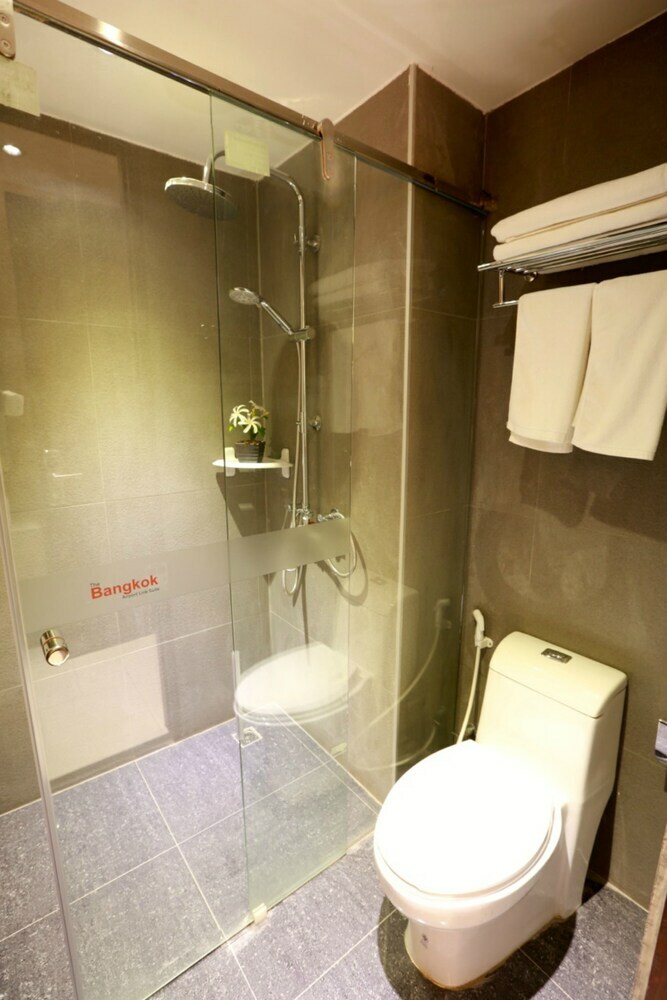 Hotel The Bangkok Airport Link Suite