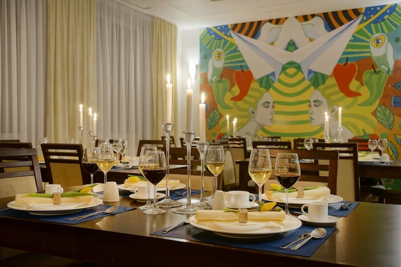 4 ?ywio?y Falenty Hotel & Conference Center