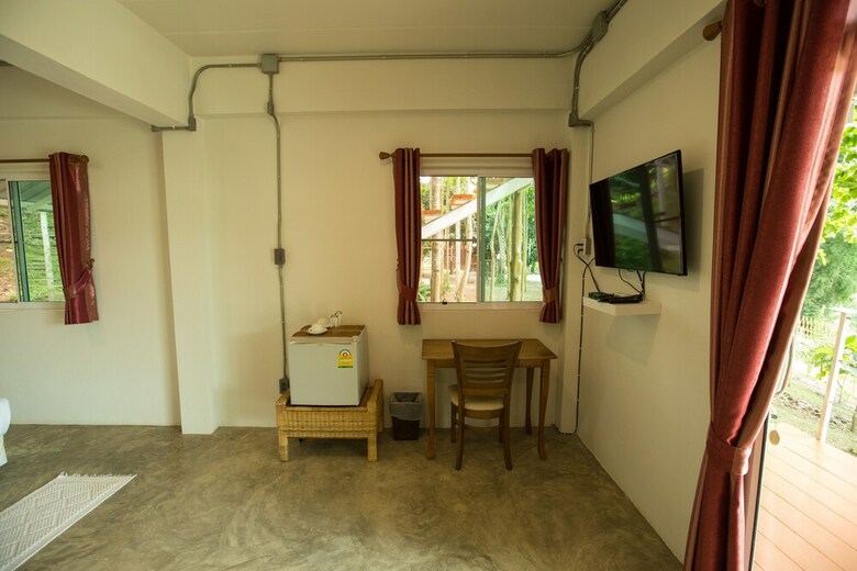 Hotel Nan De Panna Riverside Homestay