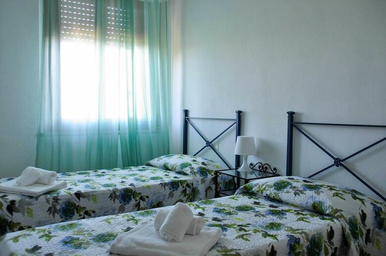 Sea View And Ground Floor Apartments Le Dune