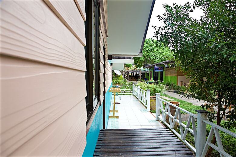 Hotel Poohbar Resort & Lotusdive