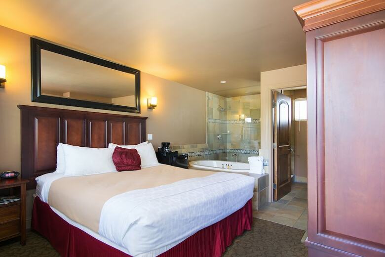 Hotel Secrets Inn Lake Tahoe