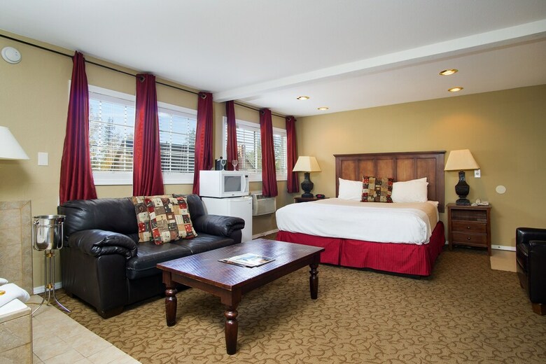 Hotel Secrets Inn Lake Tahoe