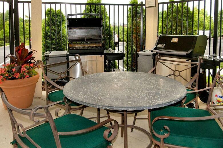 Hotel Staybridge Suites Baltimore Bwi Airport