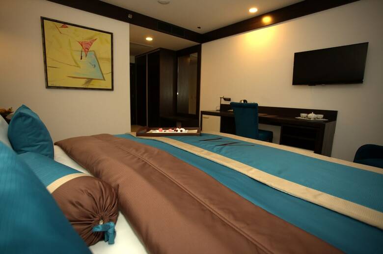 Malak Regency Hotel