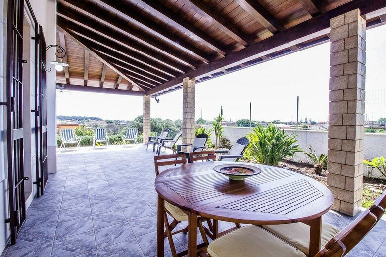Villa Engioda - Case Sicule