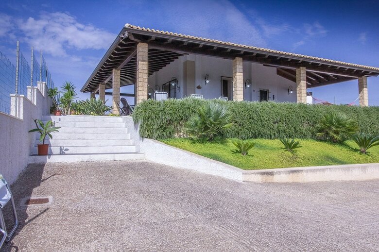 Villa Engioda - Case Sicule
