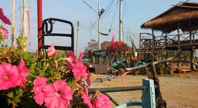 Hotel Heun Baan Rong Khun Resort