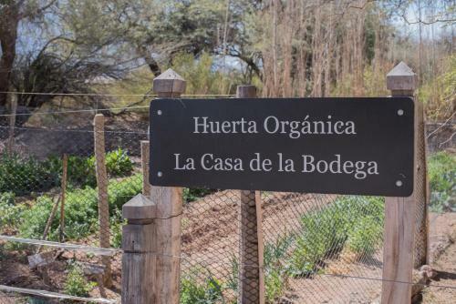 La Casa De La Bodega - Wine Boutique Hotel