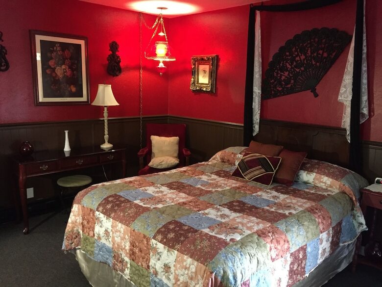 Motel Holiday Lodge