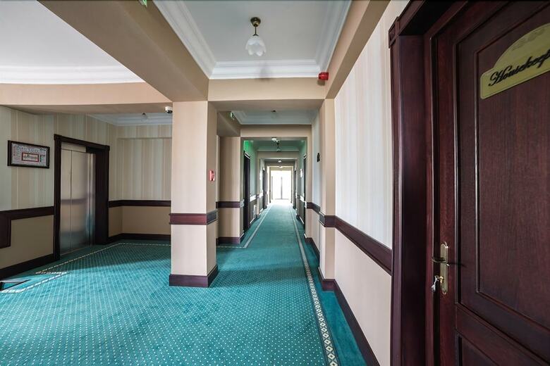 Magus Hotel