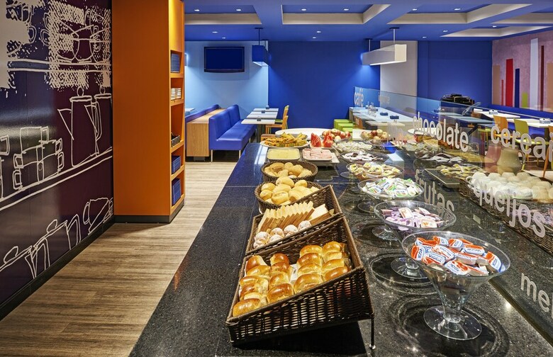 Hotel Ibis Budget Curitiba Centro