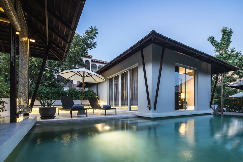 Hotel The Palayana Hua Hin