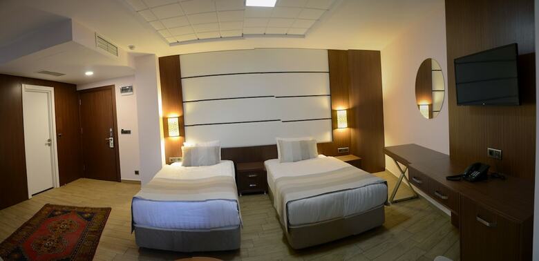 Safa Royal Museum Hotel