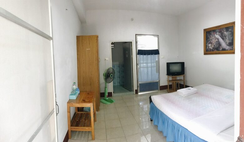 Hotel Baan Nukanong Guesthouse