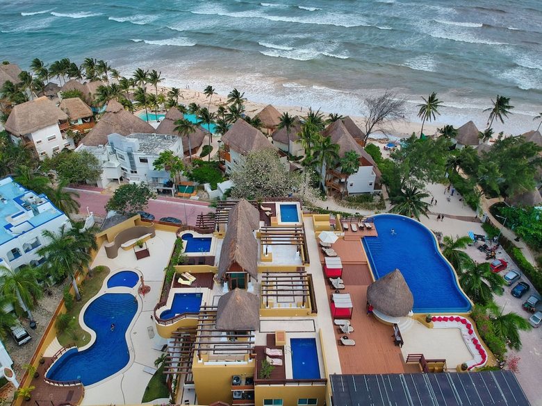 Apartamentos Pueblito Escondido Beachside