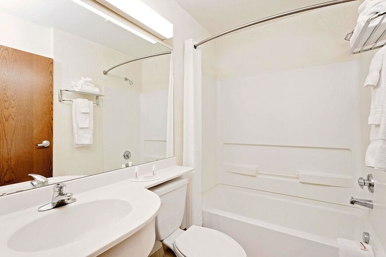 Hotel Microtel Inn & Suites By Wyndham Middletown
