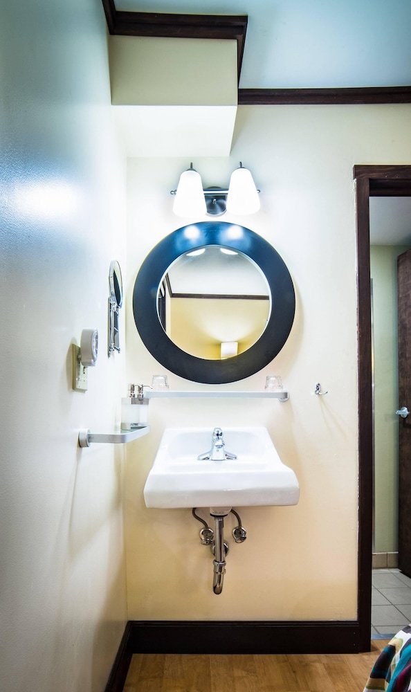 Hotel Silverbow Inn