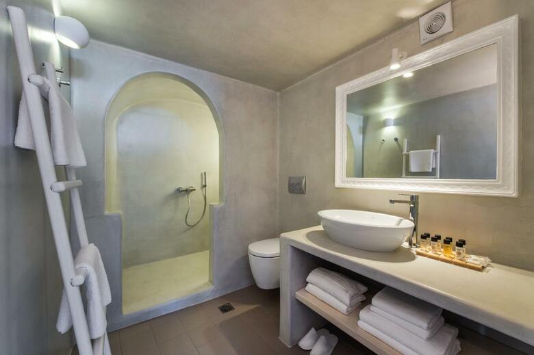 Hotel Villa Irini Fira Adults Only