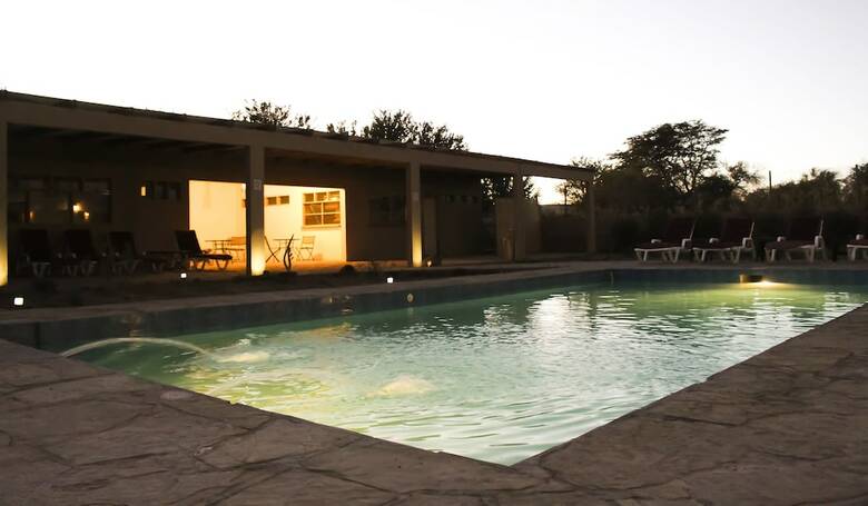Hotel Atacama Budget Bed & Tours