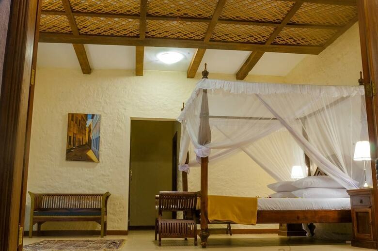 Hotel Zawadi Beach Villas