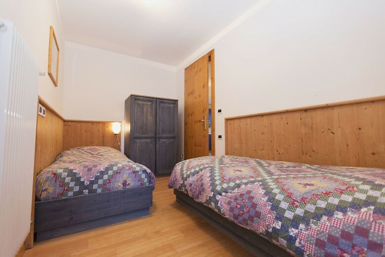 Apartamento Moena Appartamemti - Living 2000
