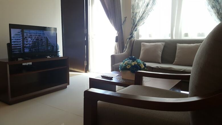 Aparthotel Newtown Blvd