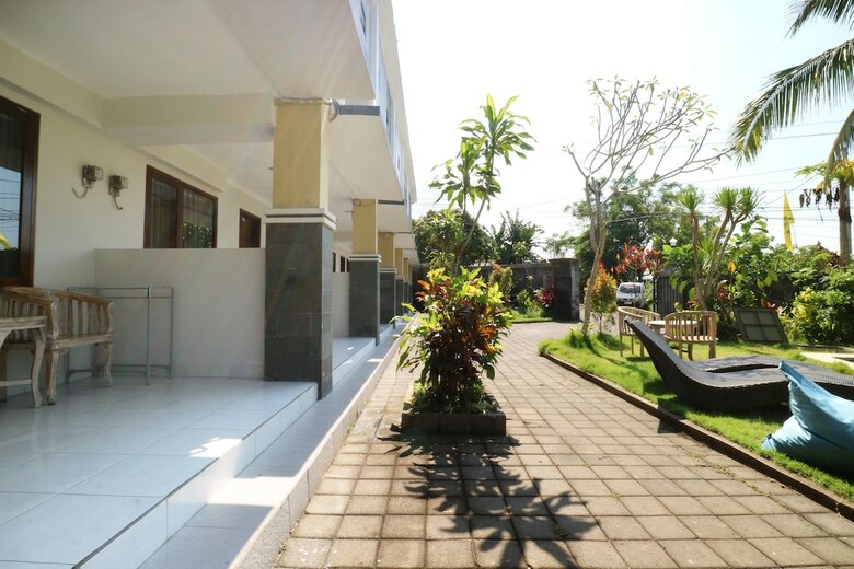 Hotel Delali Guest House
