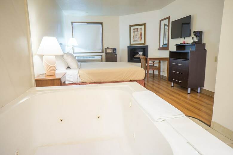 Hotel Sunnyside Inn & Suites