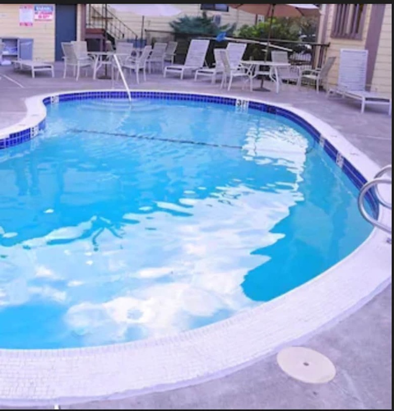 Hotel Sunnyside Inn & Suites